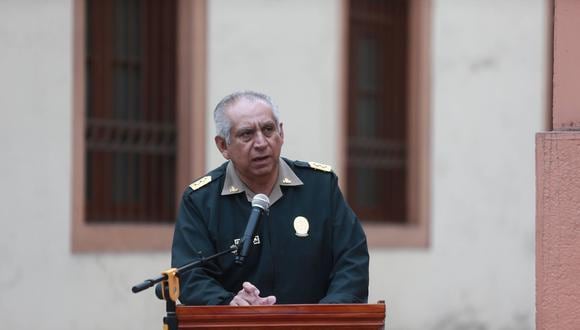 El director contra el terrorismo, Gral. José Baella.