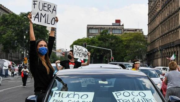 México: Opositores a López Obrador insisten en exigir su renuncia en capital mexicana  (PanAm Post Español)