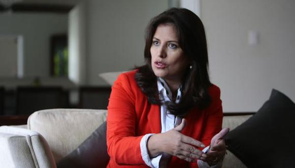 Carmen Omonte cuestionó que perito que investigó cuentas de Alan García sea aprista. (Perú21)