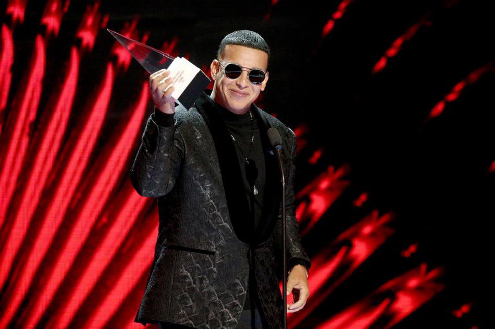 Emotivo discurso de Daddy Yankee tras recibir el premio especial Ícono (Foto: AFP)