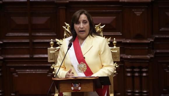 Dina Boluarte hizo un llamado a una tregua al Congreso para trabajar por el Perú. (Foto: GEC)
