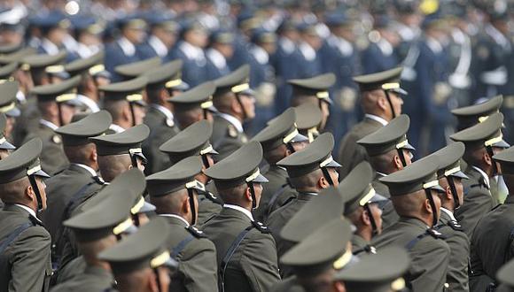 Desembolso beneficiará a los miembros de la Policía y las Fuerzas Armadas. (Mario Zapata)