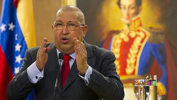 Hugo Chávez indicó que sabe el nombre del comandante a cargo del submarino. (Reuters)