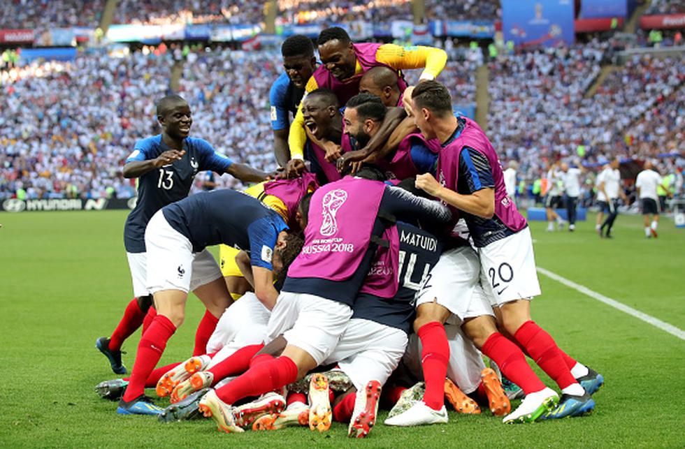 Argentina y Francia deberán confirmar sus candidaturas de cara al título del Mundial este sábado por los octavos de final. (GETTY)