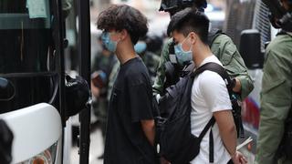 Policía de Hong Kong afirma que detuvo al menos a 60 personas por manifestación ilegal