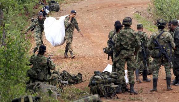 DURO REVÉS. Bombardeo acabó con la vida de 27 guerrilleros, entre ellos Jairo Martínez. (Reuters)