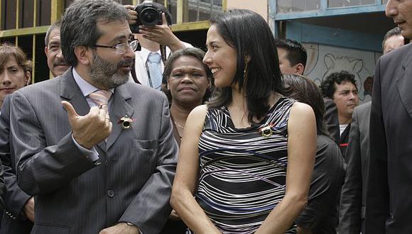 Jiménez y Nadine en un acto público pasado. (Perú21)