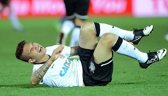 Paolo Guerrero se volvió a lesionar en su reaparición con Corinthians. (AFP/Archivo)
