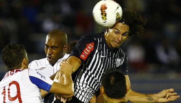 ‘Zlatan’ no baja la cabeza en la Libertadores. (USI)
