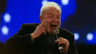 Brasil: Lula acusa a Bolsonaro de viajar al funeral de Isabel II para hacer campaña