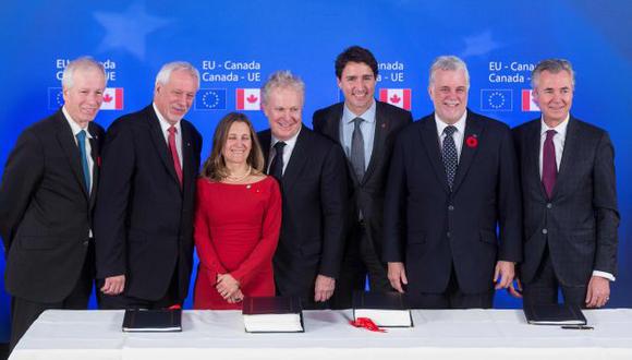 Unión Europea y Canadá firman acuerdo de libre comercio. (AFP)