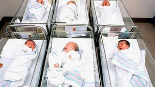 Hospital de Miami permitió a policía llevarse a recién nacida sin permiso de los padres