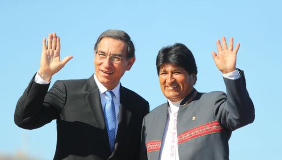 El presidente Martín Vizcarra le dio la bienvenida a su homólogo boliviano Evo Morales al V Gabinete Binacional. (Foto: Presidencia)