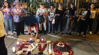 Vigilia por Eyvi Ágreda se realiza frente al Hospital Guillermo Almenara y también en la catedral de Jaén