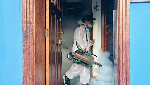 Fumigan contra el dengue en Miraflores. (Foto: Difusión).