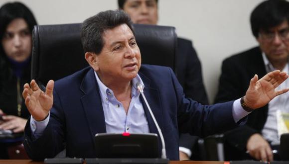 José León afirmó que Eva Fernenbug acudiría al Tribunal Constitucional por el caso Ecoteva. (Perú21)