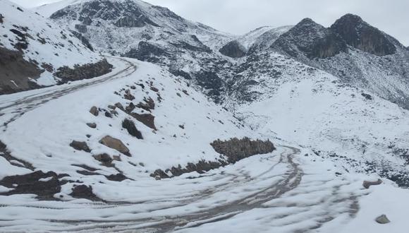 Carreteras se encuentran intransitables por la nieve (Foto: Municipalidad de Corani)