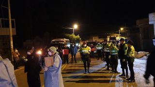 Cajamarca: Impiden ingreso de bus con 34 pasajeros que venía procedente de Moquegua por temor a coronavirus