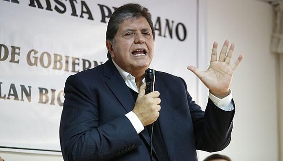 Alan García pide obras al gobierno en lugar de insultos. (Luis Gonzales)