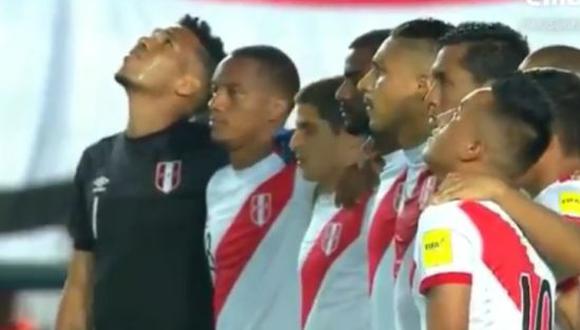 Selección peruana dedicó minuto de silencio a las víctimas por los huaicos. (Captura)