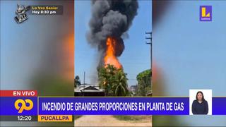 Incendio en planta de gas se expande a viviendas de Pucallpa