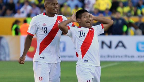 Edison Flores metió uno de los goles que le dio el triunfo a Perú frente a Ecuador.