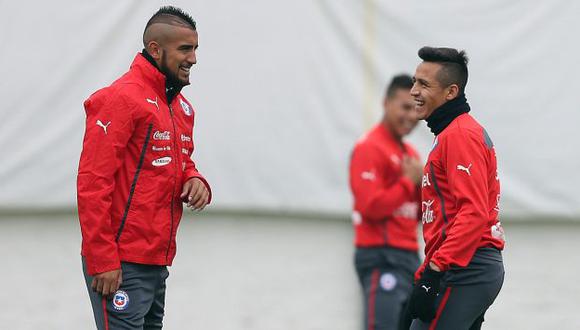 Jorge Sampaoli apostará en ataque por Alexis Sánchez y Arturo Vidal frente a Perú. (EFE)