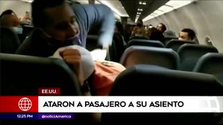 Hombre fue amarrado a su asiento del avión por agredir a tripulación (VIDEO)