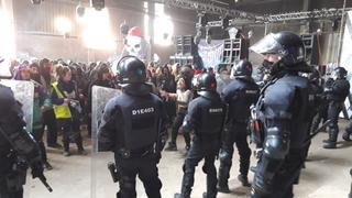 España: Policía desaloja una megafiesta ilegal activa desde fin de año