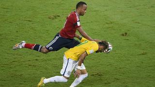 Neymar: el fuerte rodillazo de Camilo Zúñiga en 2014 que pudo adelantar el retiro del astro brasileño