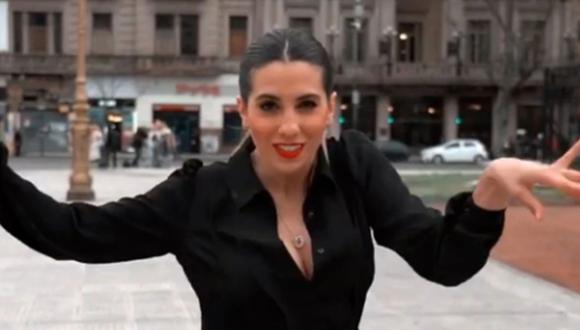 Imagen de Cinthia Fernández bailando frente al Congreso en Argentina. (Captura de video/Instagram).