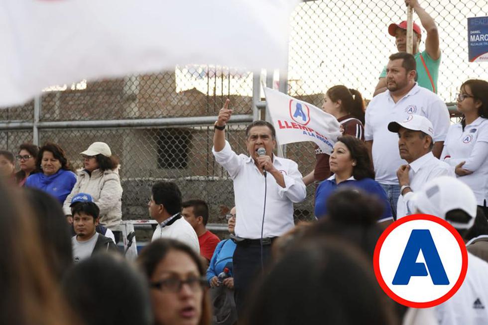 Candidatos de APP en Trujillo hicieron mitin en loza deportiva del distrito de Salaverry, en Trujillo.