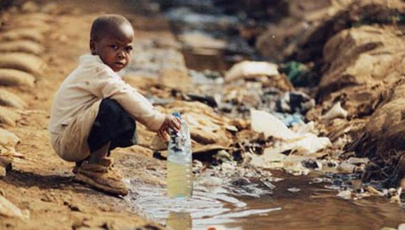 A diario mueren 1.400 niños en el mundo por falta de agua. (Internet)