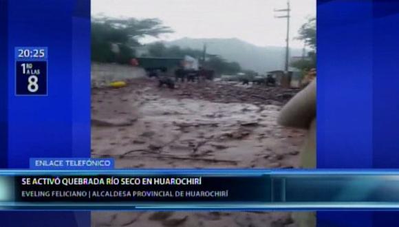 La alcaldesa de Huarochirí,Eveling Feliciano, pidió el apoyo del Gobierno para descolmatar las quebradas del Valle del río Rímac. (Canal N)