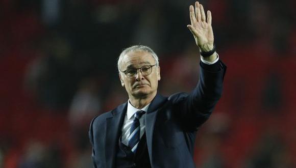Claudio Ranieri se despidió del Leicester. (Reuters)