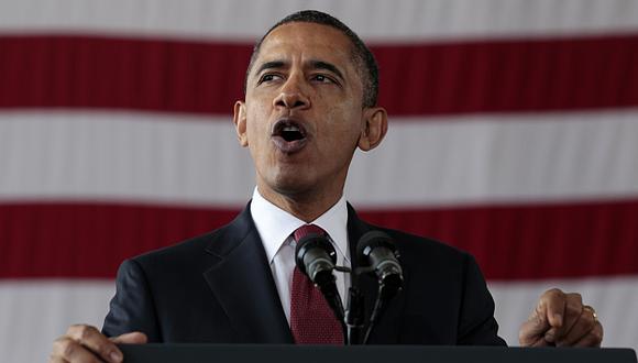 Barack Obama y el Congreso acordaron extender a US$2.1 billones el límite de la deuda en tres etapas.  (AP)