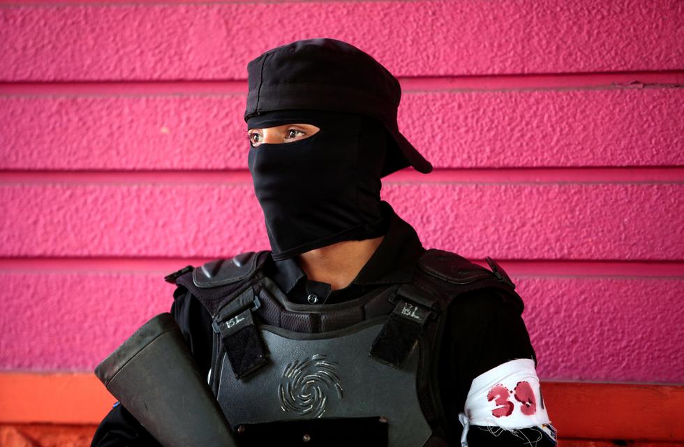 Nicaragua: Muere un joven en ataque de fuerzas de Ortega contra parroquia en Managua. (Reuters)