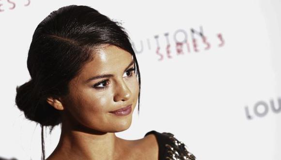 Selena Gómez reveló que estuvo en tratamiento con quimioterapia. (Reuters)