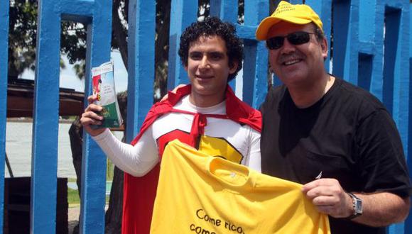 Tejada encabezó el lanzamiento de la campaña \"Come rico, come sano, come peruano\". (Andina)