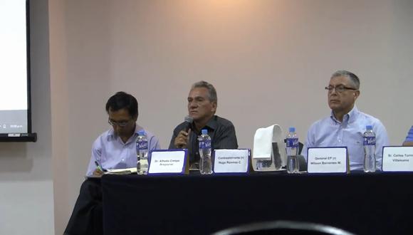 Conversatorio organizado por el Movadef el 17 de abril del año 2017 en el Hotel Riviera y en el cual participaron Alfredo Crespo y el General (r) Wilson Barrantes (ONG Waynakuna).