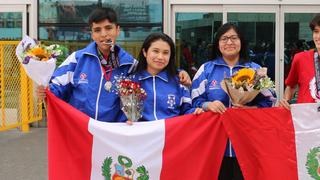 Joven peruano participa en dos Olimpiadas Internacionales en simultáneo y obtiene ambas medallas de oro
