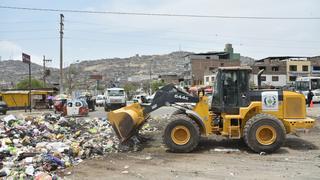 Soldados del Ejército recogen basura en Villa María del Triunfo [FOTOS y VIDEO]
