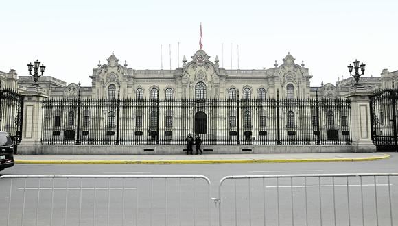 Temporal. Castillo cedió a presiones y permanecerá en Palacio hasta tener nueva sede definitiva. (Foto: GEC)