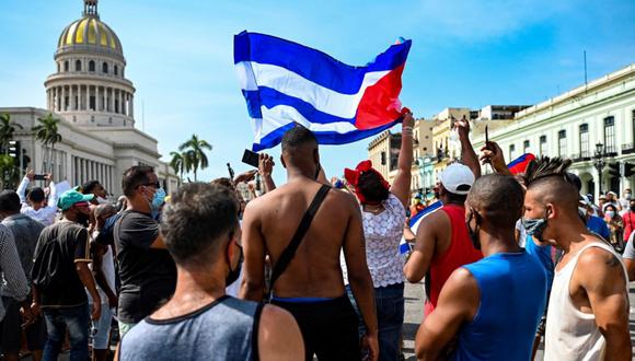 [Opinión] Camila Bozzo: Cuba despierta