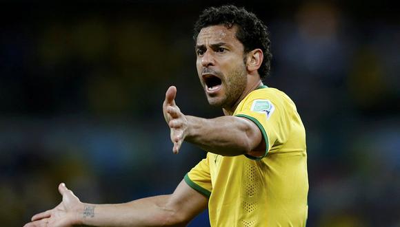 El futbolista más resistido: La ‘Torcida’ se ensañó con el delantero brasileño Fred, a quien pifiaron cada vez que tocaba la pelota en el partido con Holanda. (Reuters)