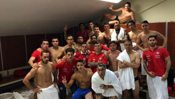 Selección chilena habló a través de las redes sociales (Twitter / @MedelPitbull)