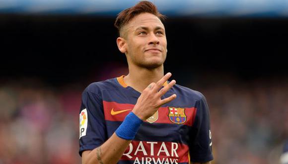 Archivan investigación contra Neymar por traspaso al Barcelona. (AFP)