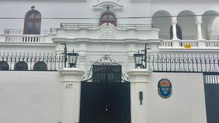 Embajada de Suecia precisa que el cierre de su sede en Lima se debe a un proceso regular
