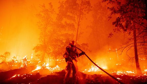 Un total de 415 distritos corren muy alto riesgo por incendios forestales (Foto referencial: JOSH EDELSON / AFP)