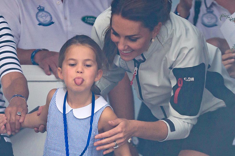 La princesa Charlotte y su madre, Kate Middleton. (Getty images)